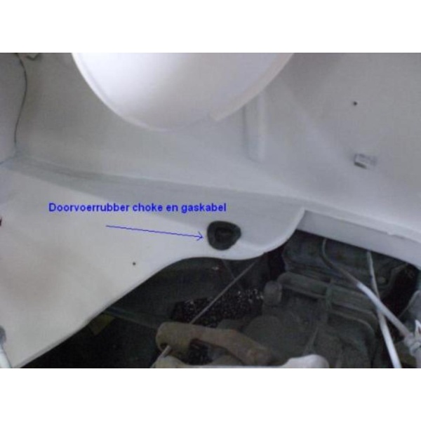 Doorvoerrubber choke en gaskabel achterpaneel - Afbeelding 2